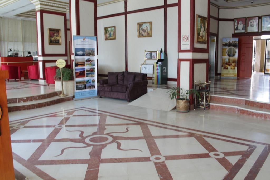 Emirates Palace Hotel Suites Schardscha Exterior foto